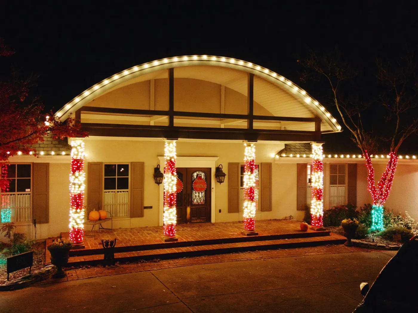 Garland up the columns of a portico